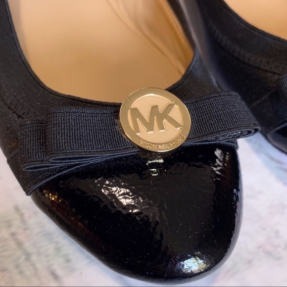MICHAEL MICHAEL KORS Dixie Cap Toe Ballet Flats - Picture 4 of 8